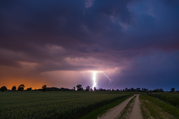 Should I Pull Over During a Lightning Storm?